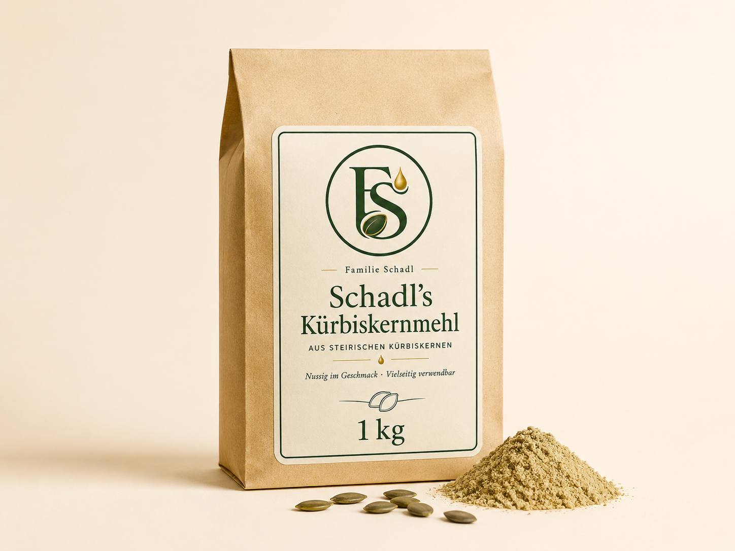 Schadl’s Kürbiskernmehl im 1-kg-Papiersackerl mit Etikett